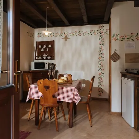 Albergo Diffuso Polcenigo Ciasa VeS Exterior foto