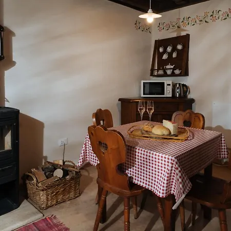 Albergo Diffuso Polcenigo Ciasa VeS Exterior foto