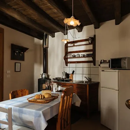 Albergo Diffuso Polcenigo Ciasa VeS Exterior foto